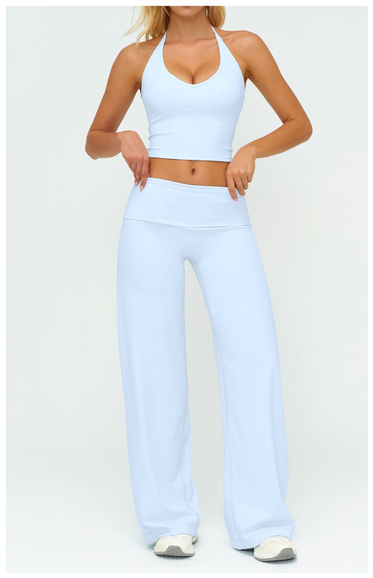 Sculpt Halter Crop Top